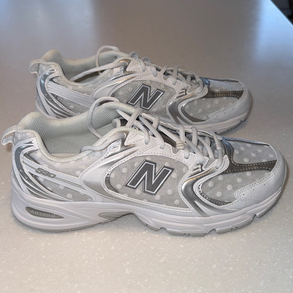 New Balance 530- Polka Dot
